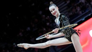 aa q varfolomeev darja ger ph simone ferraro sfa06273 copia